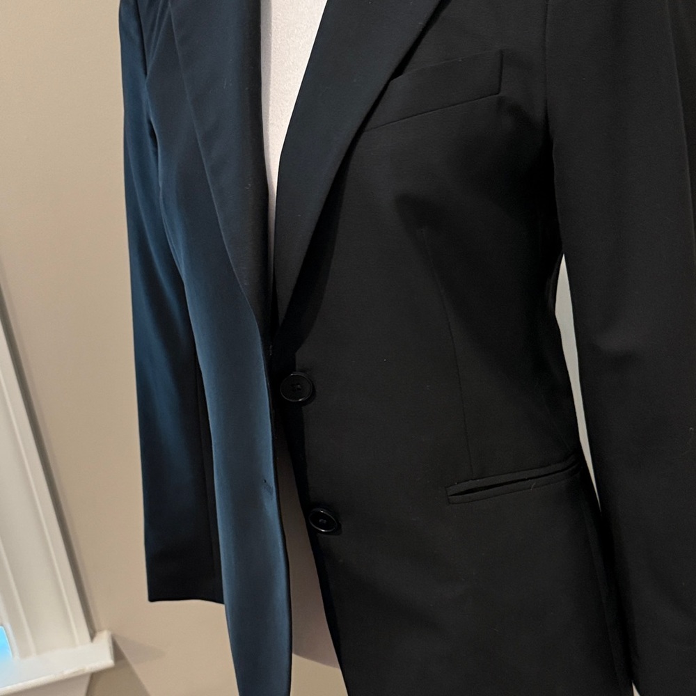 Theory Black Women's black suit with pants size 2 - Picture 2 of 8